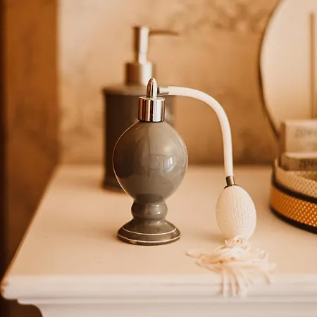 Demeure De La Carmine, Sejour Bien-etre D'exception, Piscine, Hammam, Champagne 4* ماريبواه