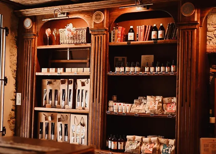 Demeure De La Carmine, Sejour Bien-etre D'exception, Piscine, Hammam, Champagne Couette-café 4*