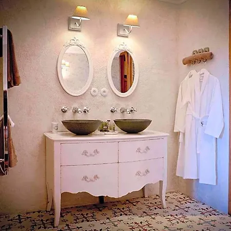Demeure De La Carmine, Sejour Bien-etre D'exception, Piscine, Hammam, Champagne 4* Mirepoix